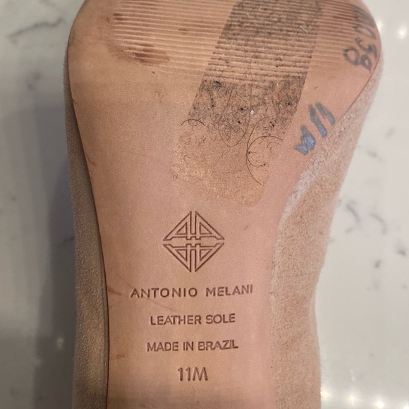 ANTONIO MELANI Cream Heels Classic Design - Picture 7 of 7